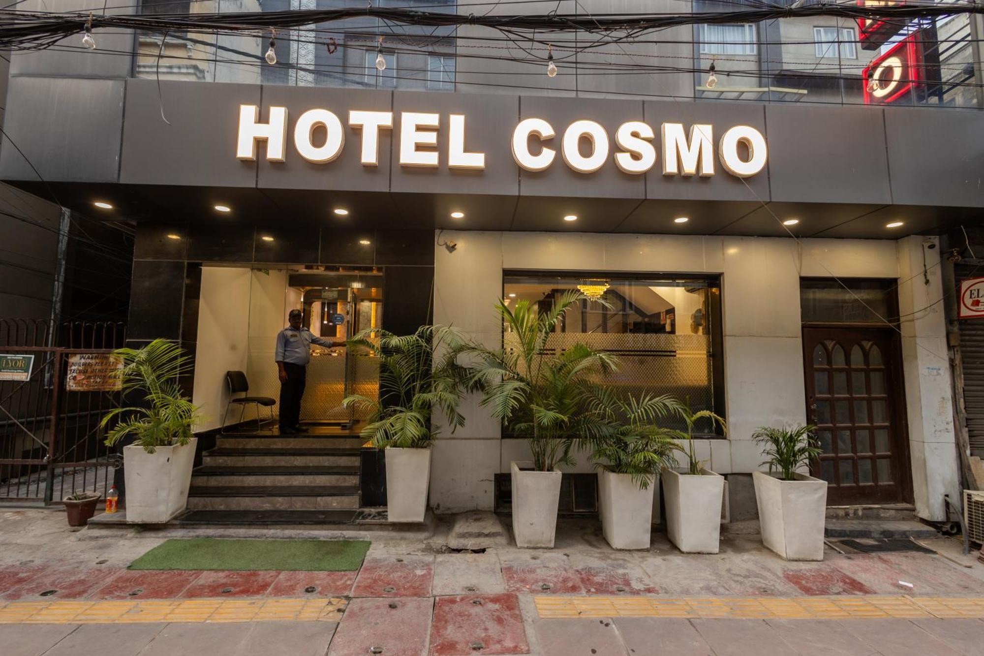 Hotel Cosmo Near Blk Hospital Karol Bagh เดลี ภายนอก รูปภาพ
